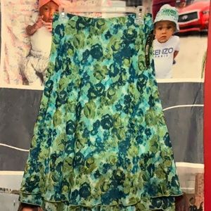 Elements floral skirt
